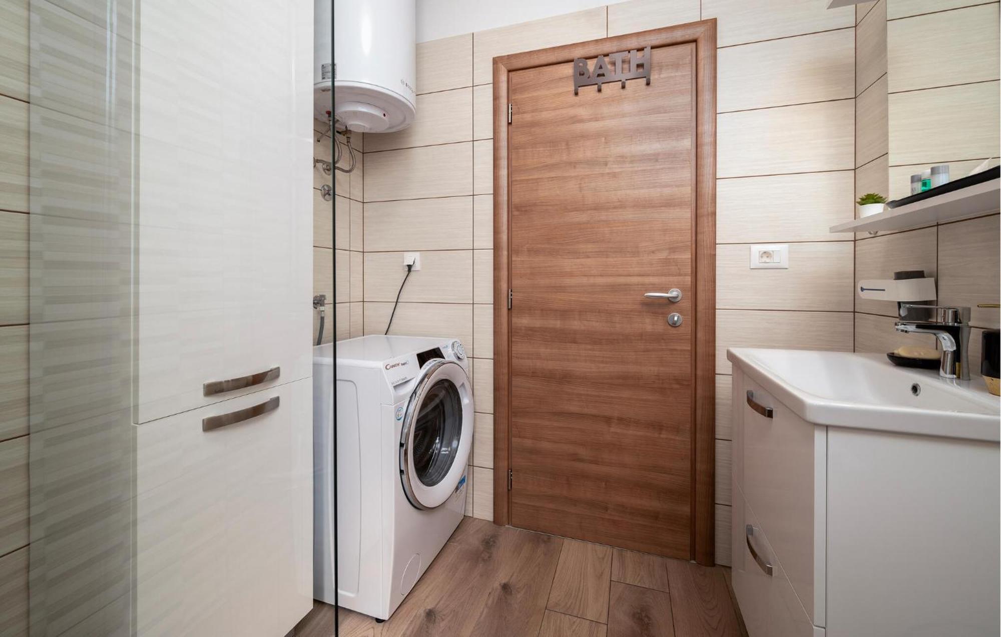 1 Bedroom In Pula