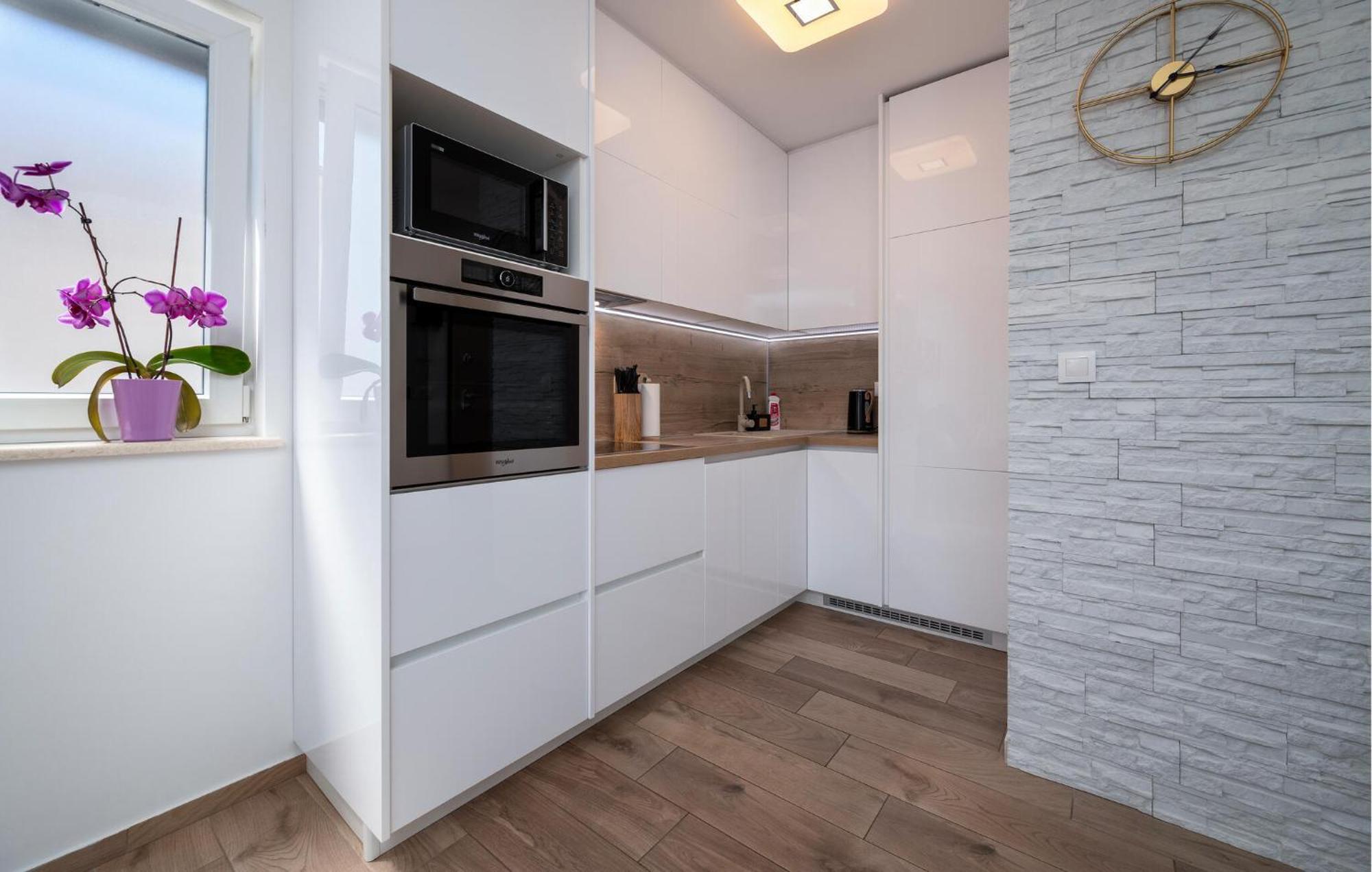 1 Bedroom In * Pula